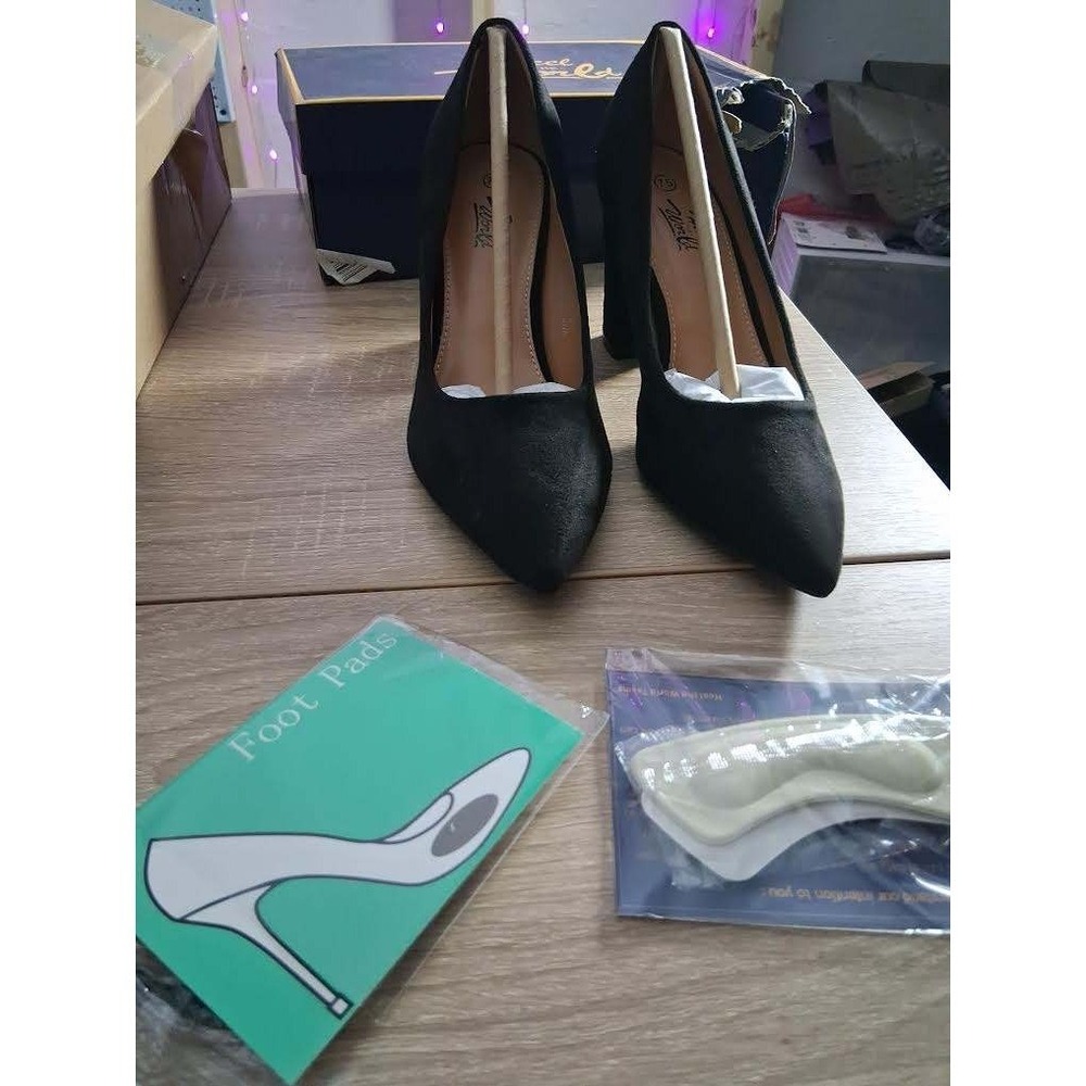Heel The World Womens Black Faux Suede Pointed Toe Block Heel Pumps Size 7.5 NEW
